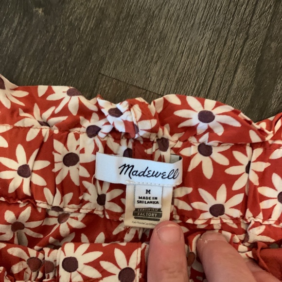 Madewell paper bag button front mini‎ -falling daisies. Worn twice. Retail 69.50 - Picture 7 of 8